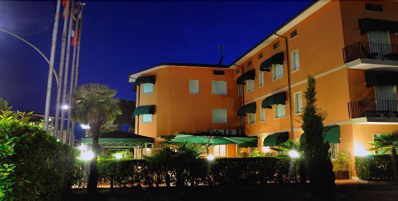 Liu Hotel Lido di Camaiore