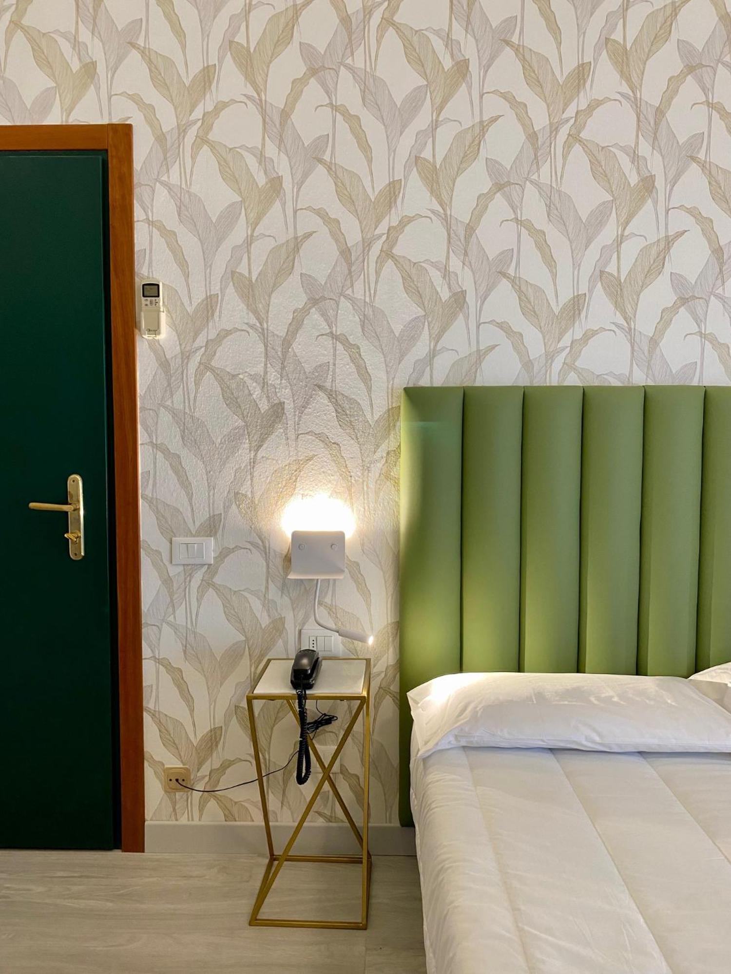 Hotel Liu