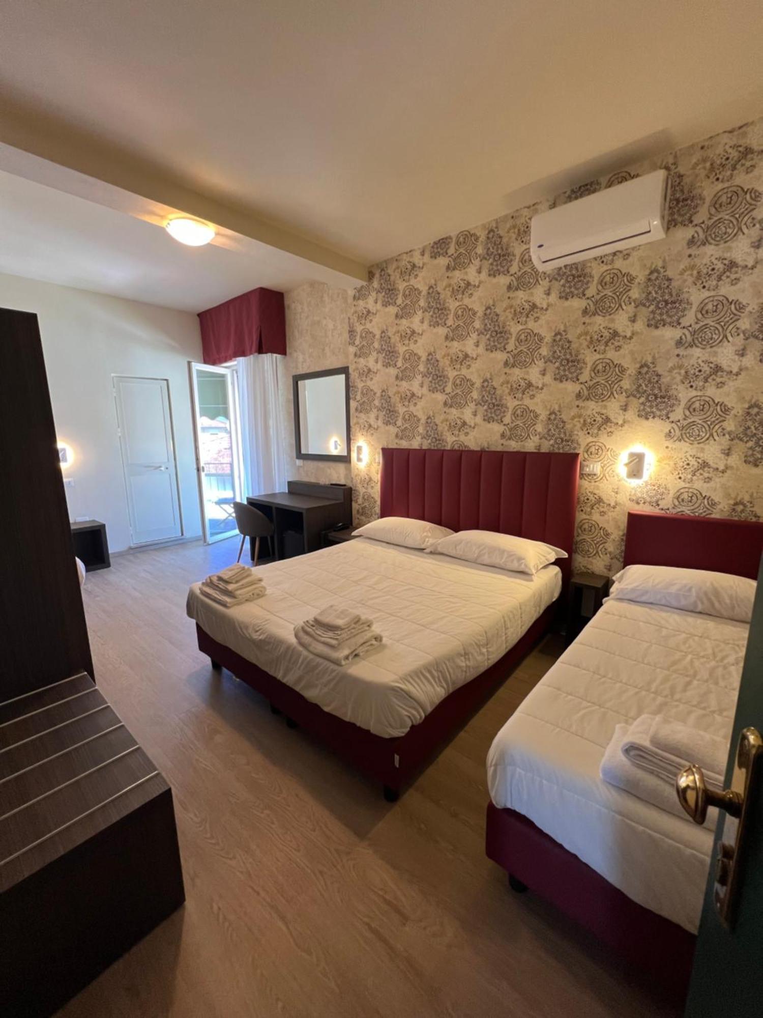Hotel Liu